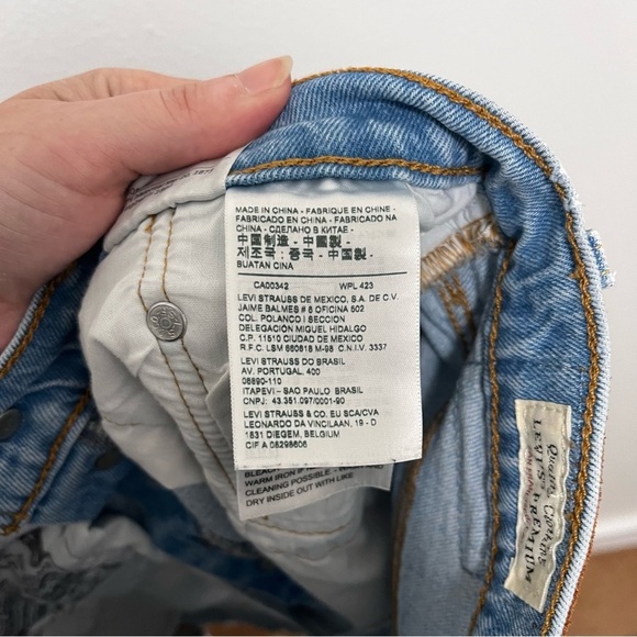 LEVIS 501 Original Logo Stripe Button Fly Denim Blue Jean Cut Off Shorts Size 26 - Picture 8 of 13